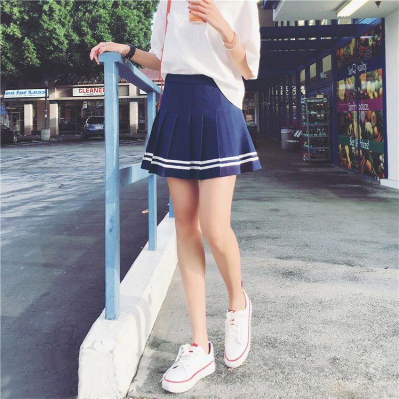 Chân váy xếp li lưng cao phối sọc xinh xắn trẻ trung