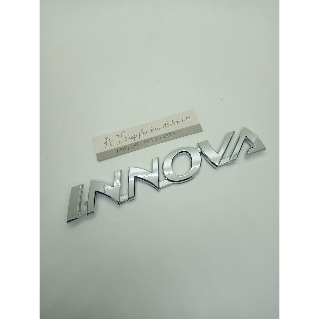 Logo 3D nổi dán trang trí hình chữ INNOVA bằng nhựa ABS mạ crom bóng