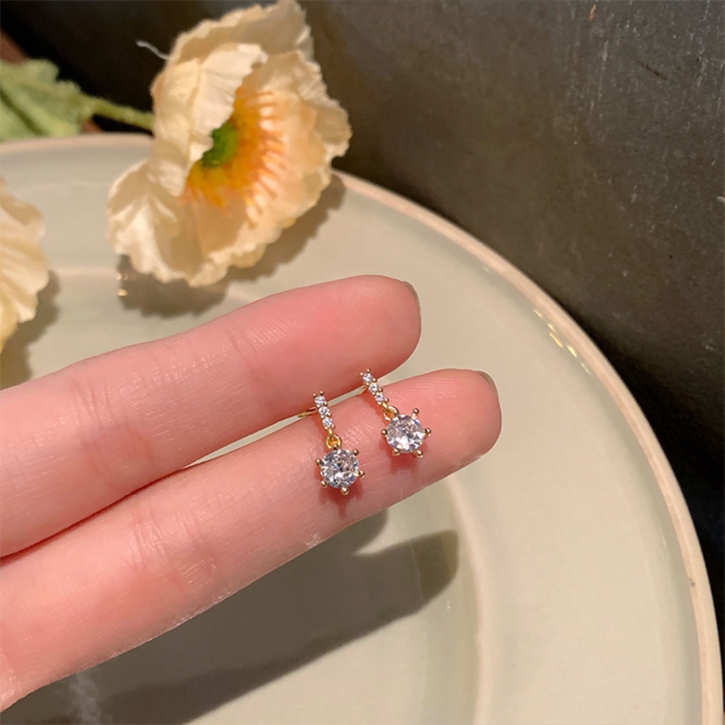 Khuyên Tai Đính Đá Zircon Mini Cao Cấp Mẫu Mới 2022 Dành Cho Bạn Nữ