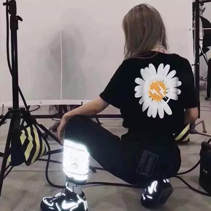 [SALE SẬP SÀN] Siêu phẩm áo phông in hình hoa cúc trắng 5D chất cotton 4c