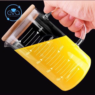 Cốc thủy tinh có nắp, có mỏ, chia vạch 500ml xịn sò