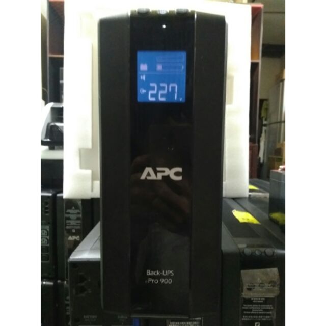 Bộ Lưu Điện UPS APC LCD-BR900GI