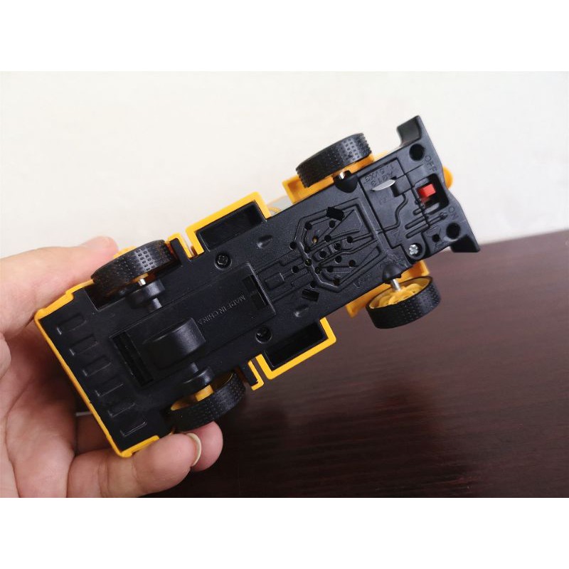 4 MẪU XE CÔNG TRÌNH ÂM NHẠC ĐÈN LED LỐP CAO SU