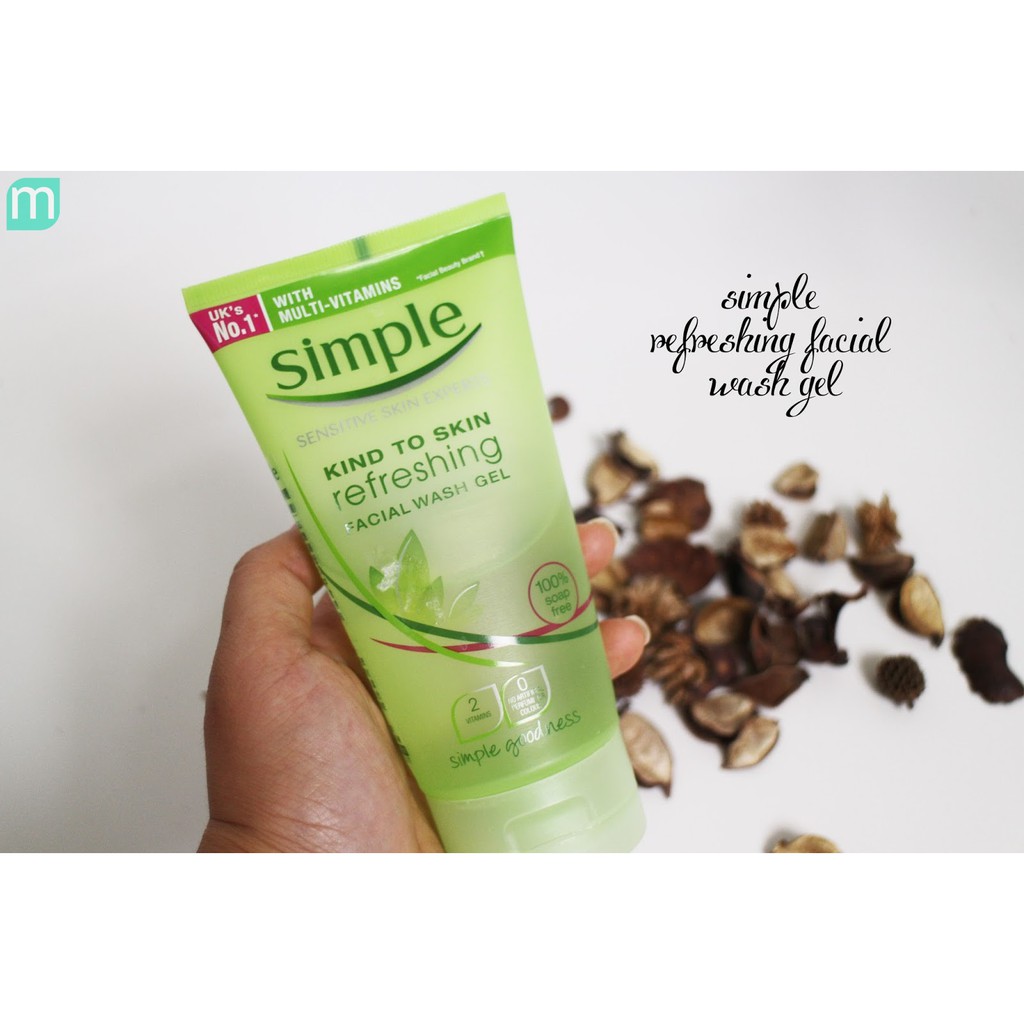 Sữa Rửa Mặt Simple Kind To Skin Refreshing Facial Wash Gel