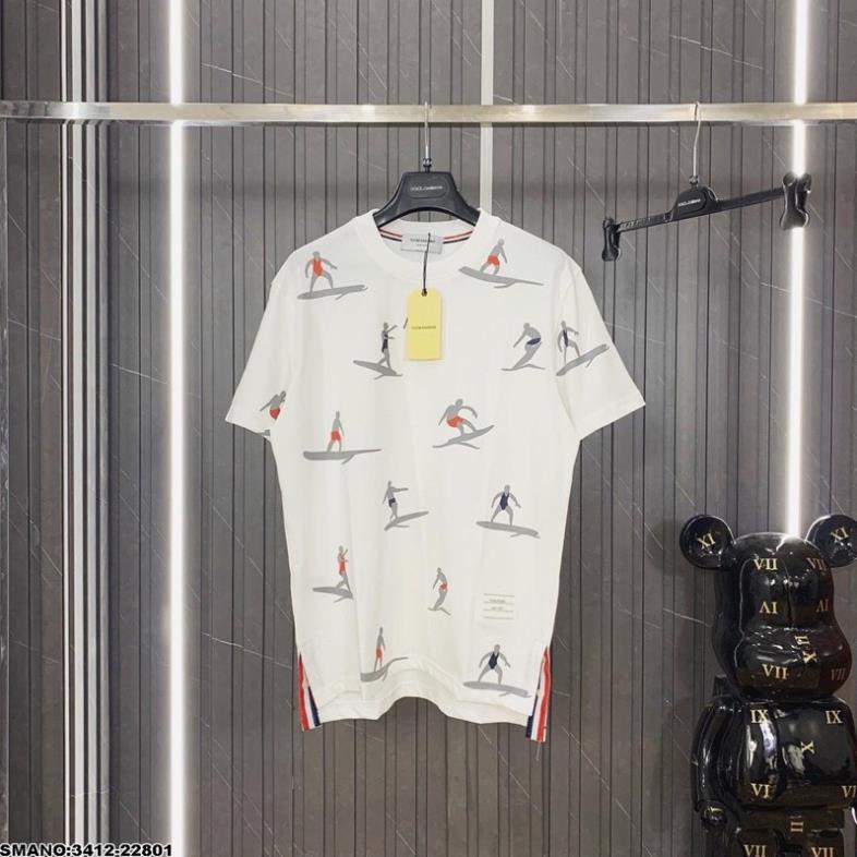 Áo Thun Nam Thom Browne Hình Người Lướt Ván Siêu Đẹp - Áo Phông Nam Thom SPF