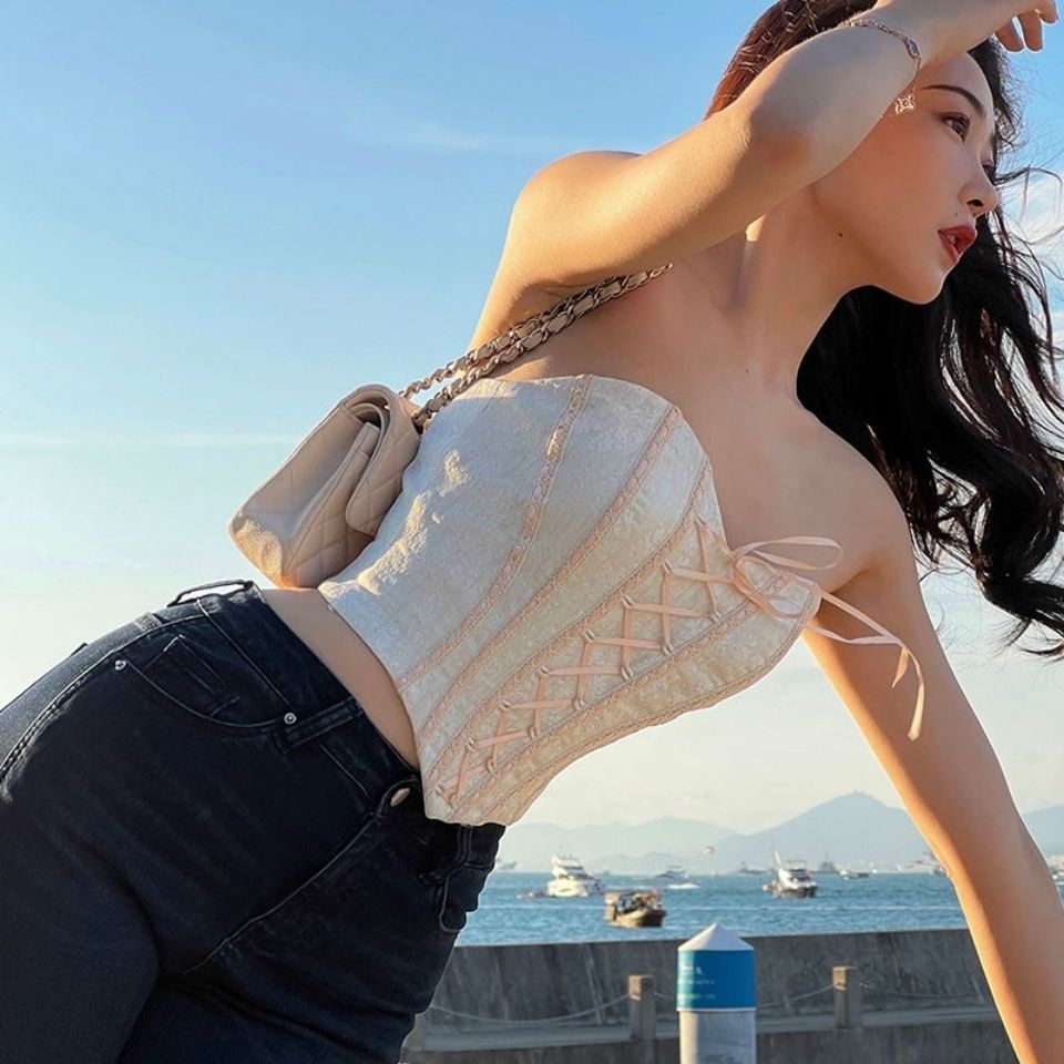 Áo Ống Ôm Dáng Không Dây Phong Cách Mới Dễ Phối Đồ