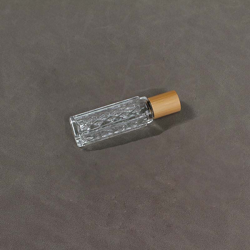 Lọ Thủy Tinh Đựng Nước Hoa Dạng Lăn Họa Tiết Kẻ Sọc 3D 10 / 12ml