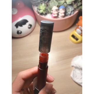Son kem lì Blackrouge