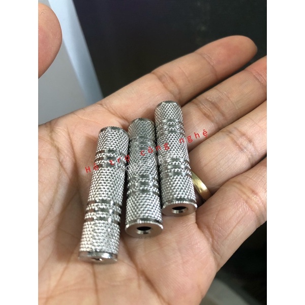 Jack rắc nối 3.5- 3.5  nối 2 đầu 3.5 dương hàng tốt. Báo giá 1 cái.