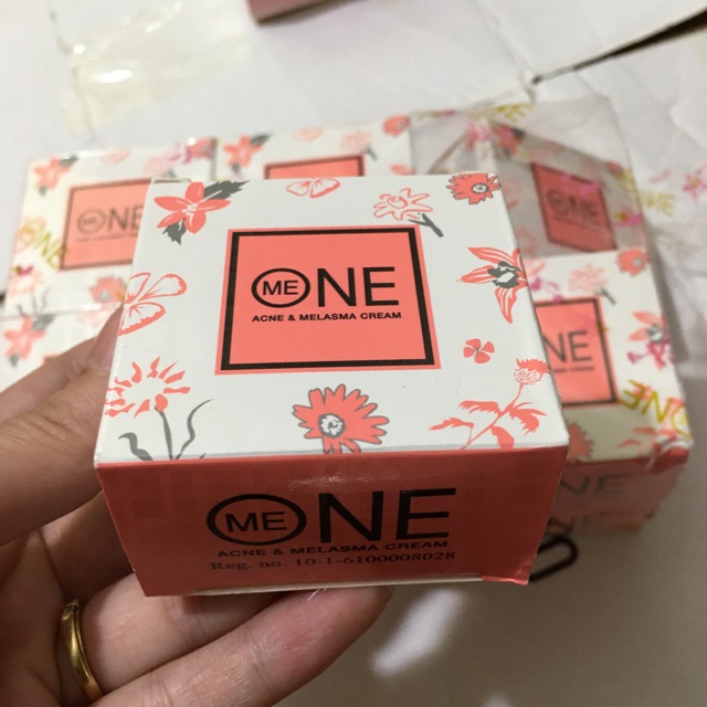 Kem ngừa mụn và chống nám Me One 4.5g
