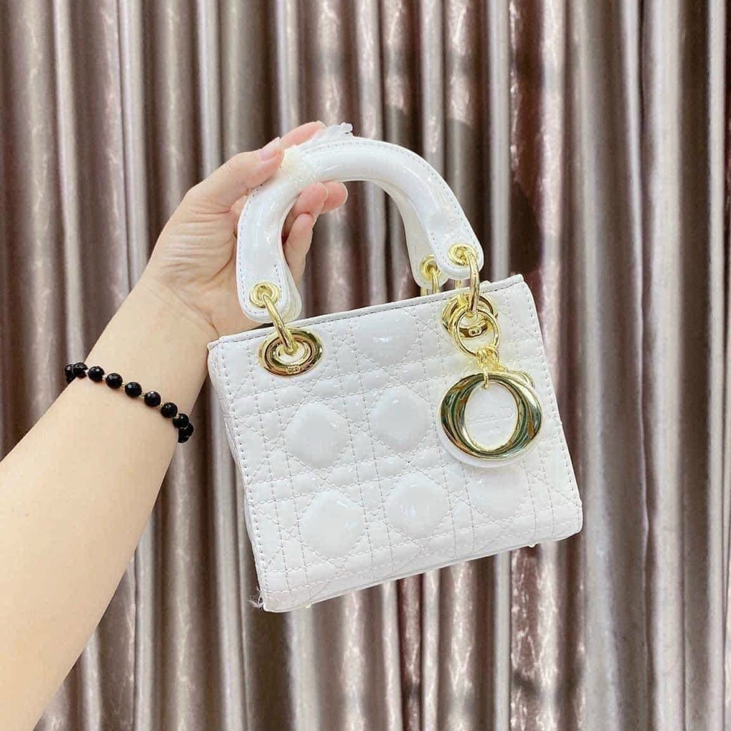 Túi  Xách CD Da Bóng Size 18 cmeo Chéo Cầm Tay  Tang Vàng và Tang bạc Hàng Đẹp Fulbox Bản vip Có 2 dây Đeo