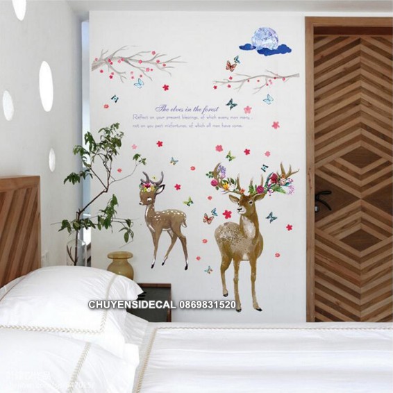 Decal trang trí tường - Nai Nâu Hoa Sắc Màu mới