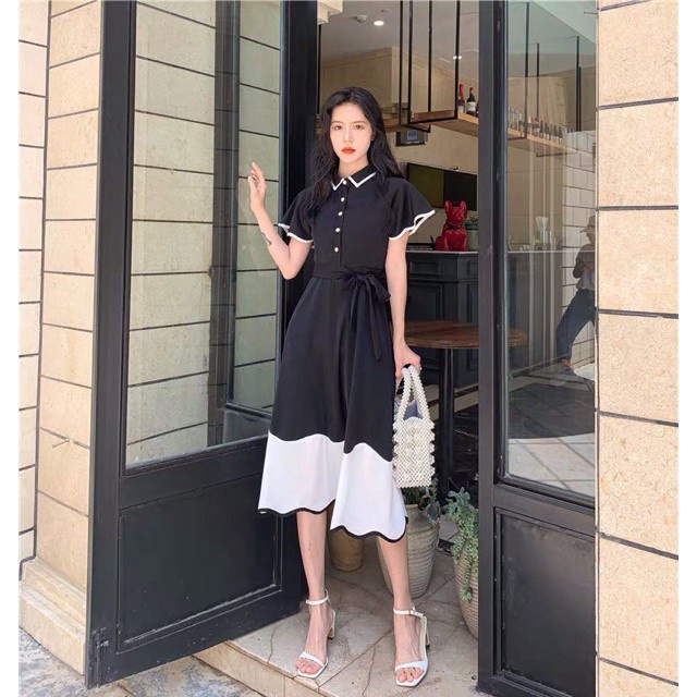 Váy dáng dài phối chân váy trắng