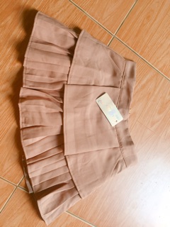 Chân váy xếp li