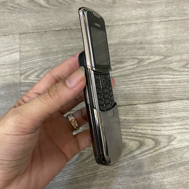 Điện thoại Nokia 8800 anakin