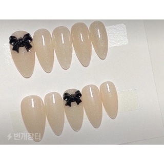 Nail Box thiết kế theo yêu cầu tone thạch cam mắt mèo đính charm nơ