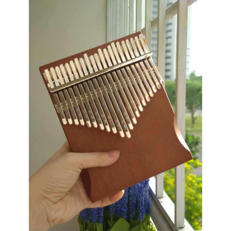 Đàn kalimba 21 phím gỗ Manhogany cao cấp tặng full phụ kiện dây treo trang trí