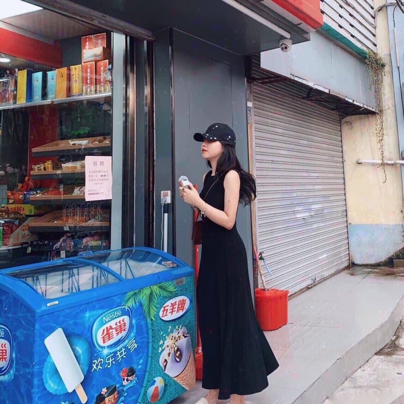 Đầm Maxi Body Đuôi Xoè Đen Suông Sát Nách (chất đẹp) Váy suông Dáng Xoè Maxi Loại 1