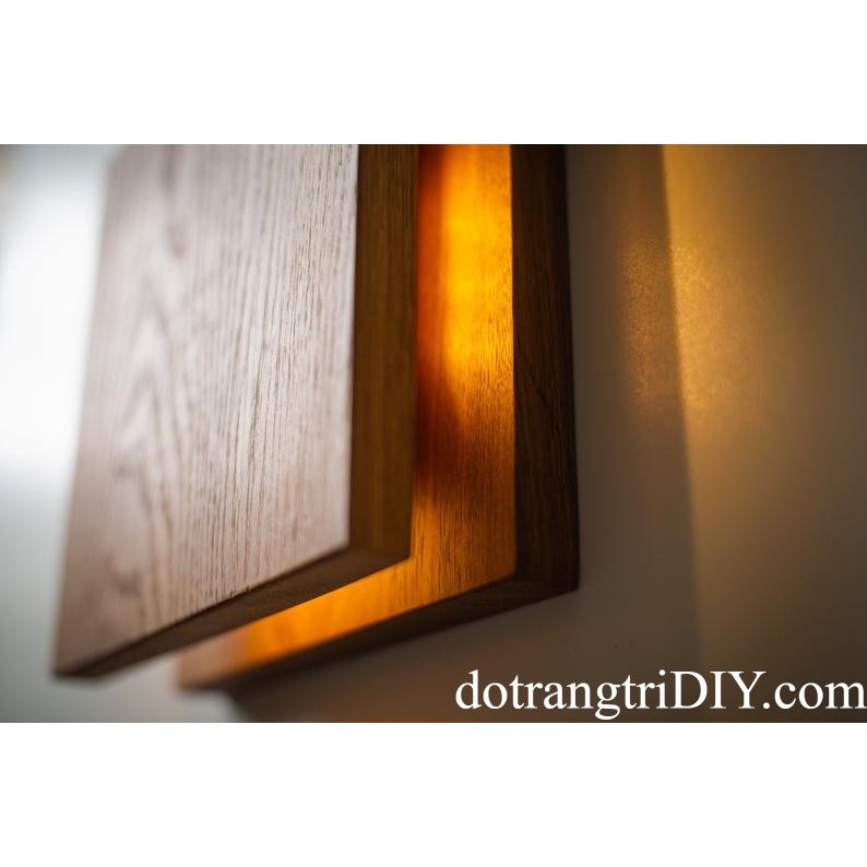 Đèn gỗ trang trí ốp tường vuông LS222207
