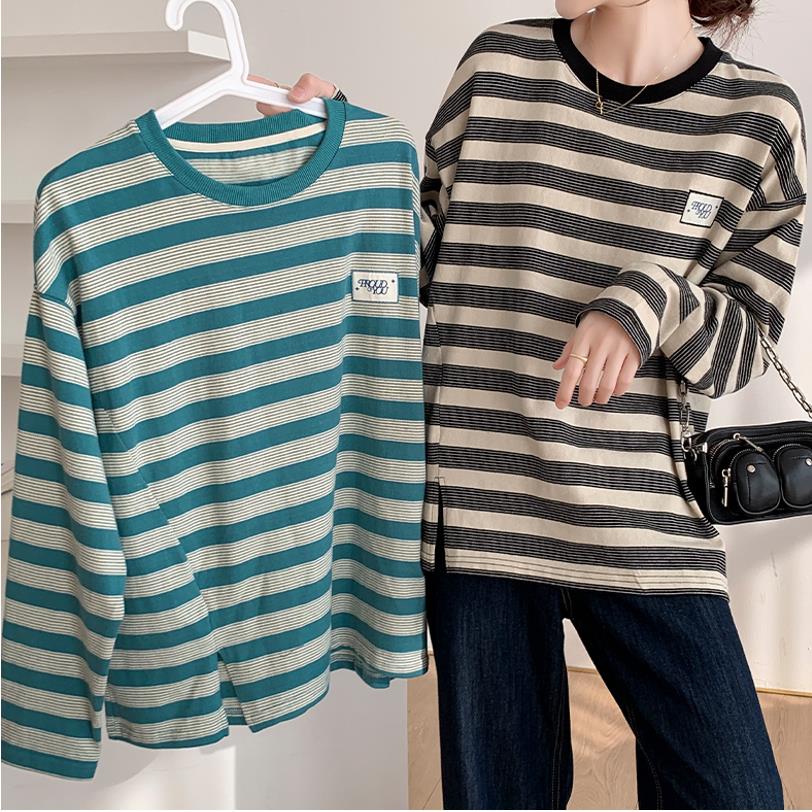 46335 Áo Thun Sọc Dài Tay Xẻ Tà Bên Hông