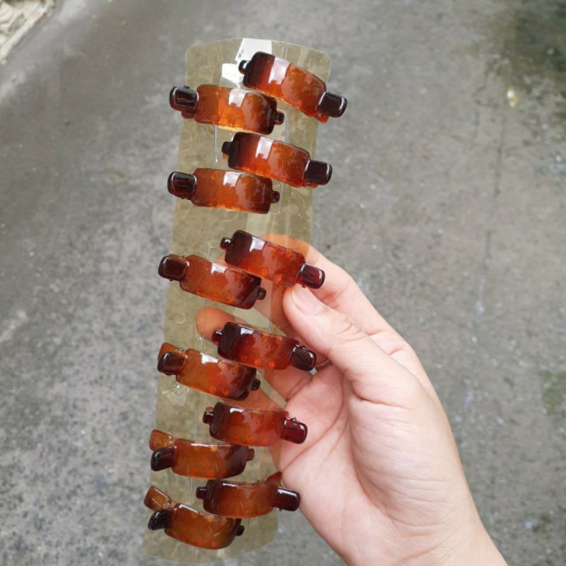 Kẹp mái,kẹp đỉnh mỏ vịt cở nhí 4cm (nâu/đen)