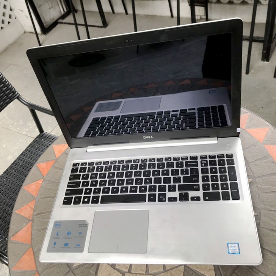 Laptop Xách Tay Dell Inspiron N5570 (Core I7-8550U 8CPU, Ram 12GB, HDD 1TB, MH 15.6' FullHD IPS Touch)