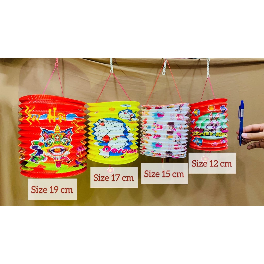 Lồng đèn giấy hình tròn trụ nhiều màu sắc