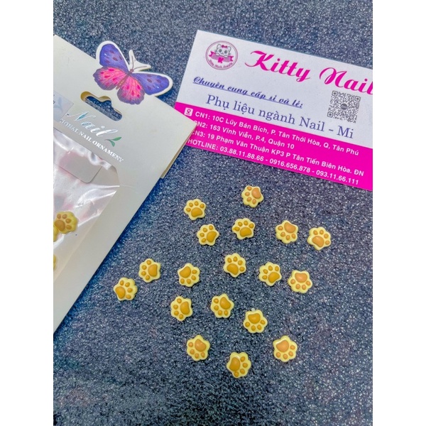 Charm nail gắn  móng, charm móng tay gắn móng  siêu hot với mẫu nơ và mẫu thú nhựa cute dễ thương hot hit hien nay.