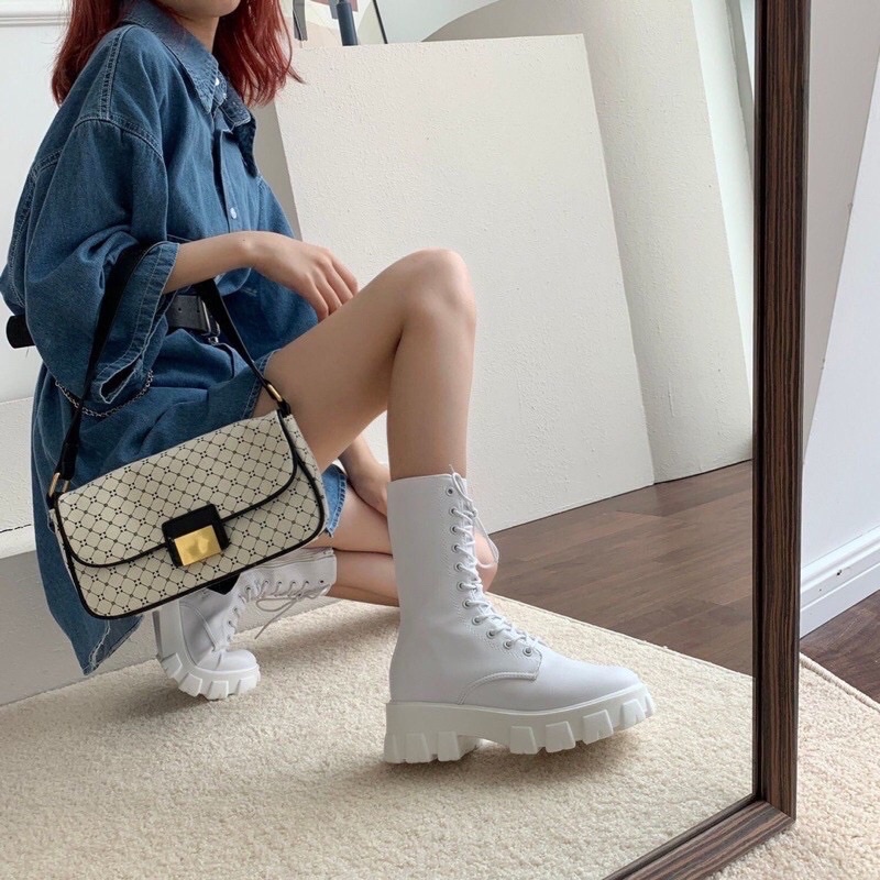 Bốt nữ, bốt chiến binh cao cổ hot nhất năm - sẵn hàng 2 màu đen trắng