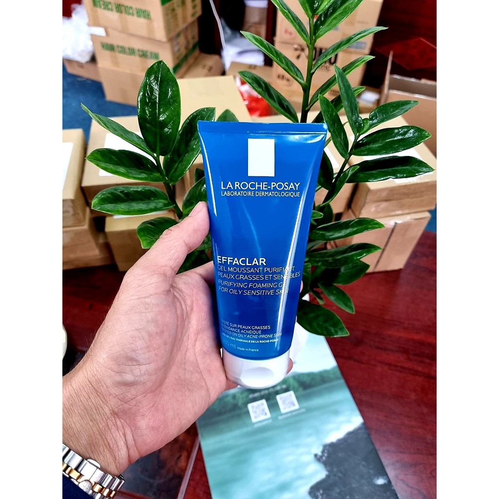 Sữa rửa mặt dành cho da dầu mụn La Roche Posay 200ml | BigBuy360 - bigbuy360.vn