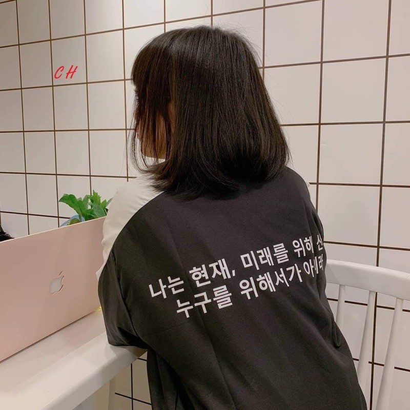 Áo bomber chữ hàn in lưng COK585