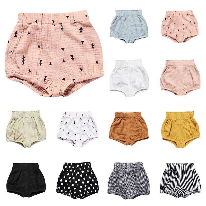 Quần short cotton phối họa tiết xinh xắn dành cho bé gái