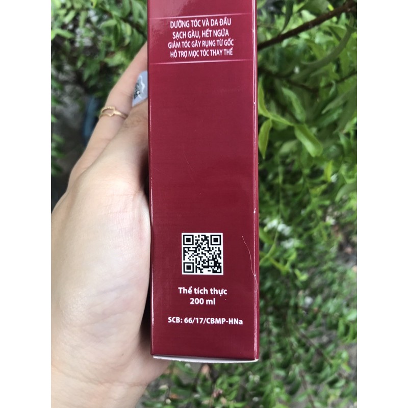 Dầu Gội Dược Liệu Nguyên Xuân Xanh và Đỏ Chai 200ml