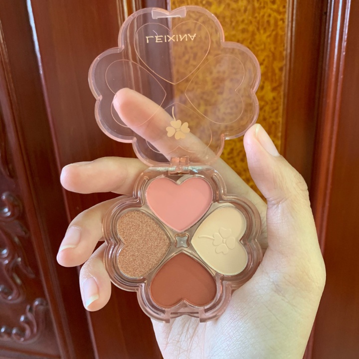Phấn mắt trang điểm 4 màu mẫu mới cỏ bốn lá LEXINA bảng phấn mắt màu xinh xắn PK305