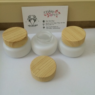 Hũ thuỷ tinh 15ml nắp gỗ