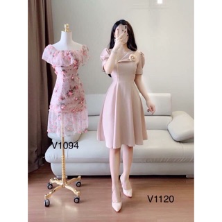 Đầm Hồng Cổ Cách Điệu Kèm Cài Hoa