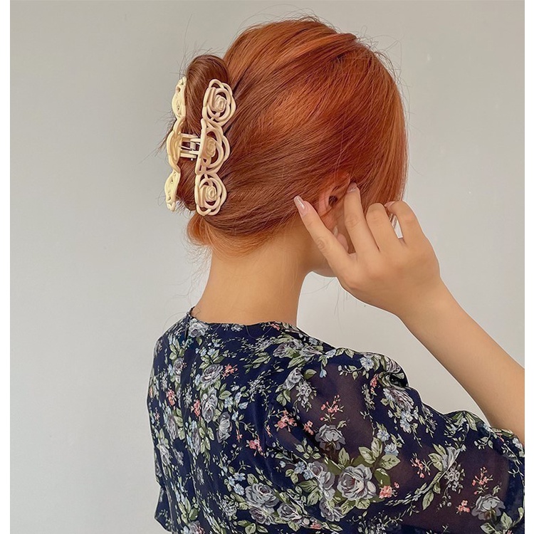 Kẹp tóc lò xo hoa hồng nữ tính sang chảnh hàn quốc K126