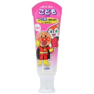 Kem đánh răng trẻ em Lion vị dâu Nhật Bản
