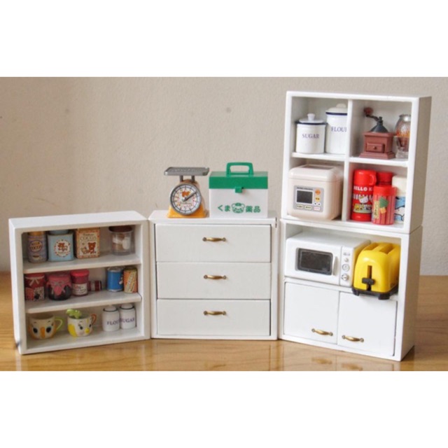 Set tủ 4 chiếc mini cho nhà búp bê