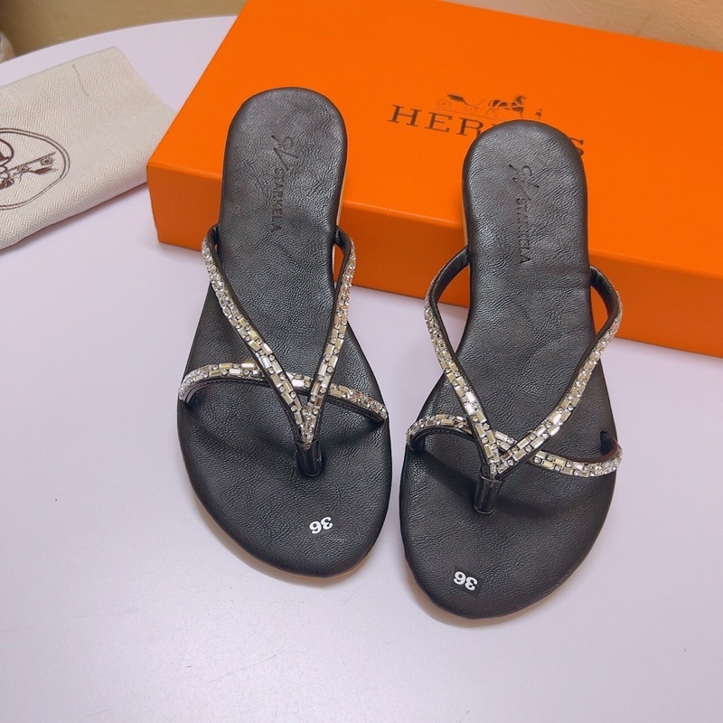 DÉP LÊ NỮ QUAI MẢNH ĐÁ KẸP NGÓN