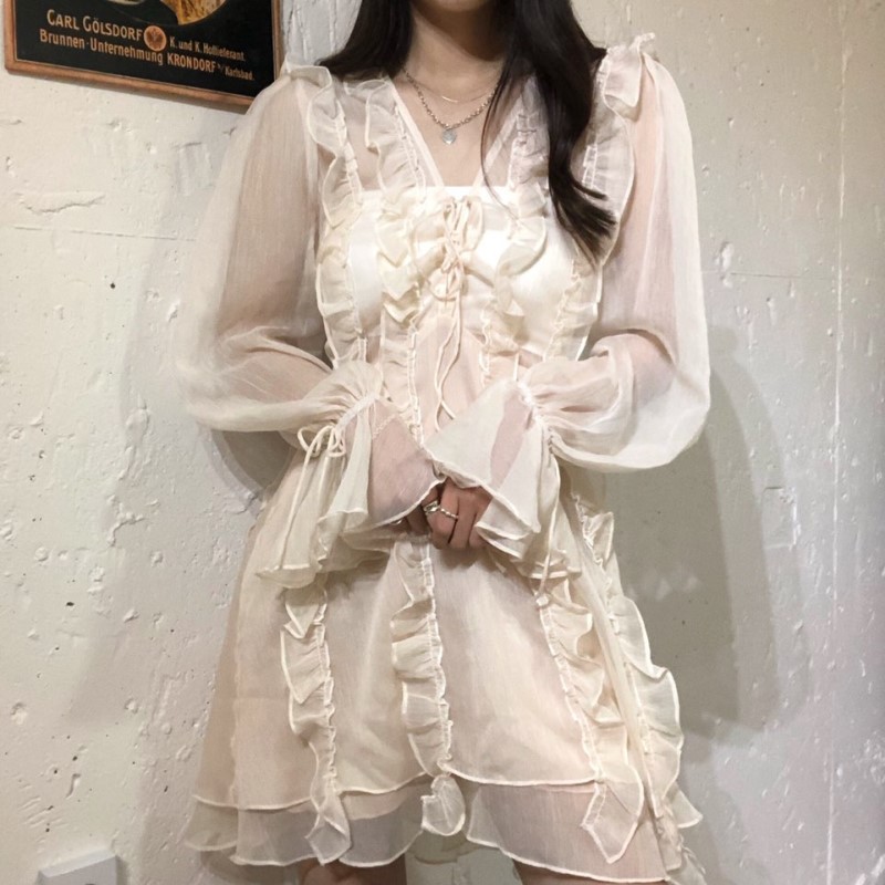 Đâm dáng xòe tay lưới dài mini Emilyshop