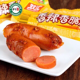 1 Thùng xúc xích cay ( 60 cái)
