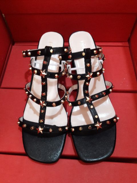 Hàng sale hãng lufi