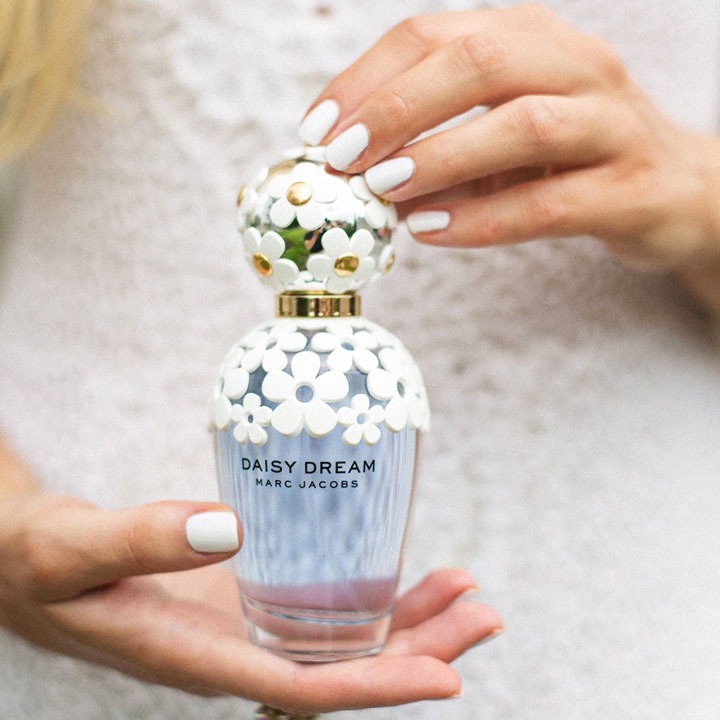 Nước hoa Marc Jacobs Daisy Love 100ML, Nước Hoa mùa hè mùi ngọt nhẹ dịu