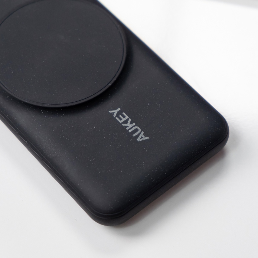 Pin dự phòng AUKEY PB-WL02i sạc nhanh 20W, sạc nhanh không dây 15W