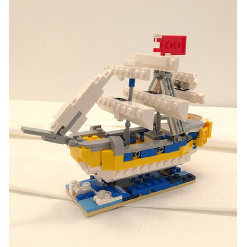 LEGO Creator 31079 Xe Ôtô Cắm Trại Bãi Biển