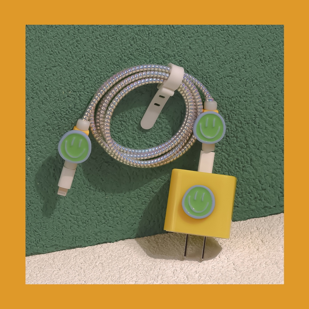 Đầu Bảo Vệ Dây Cáp Sạc Cho Colorful Round Smile Sytle  compatible for iPhone 12 Pad 20W