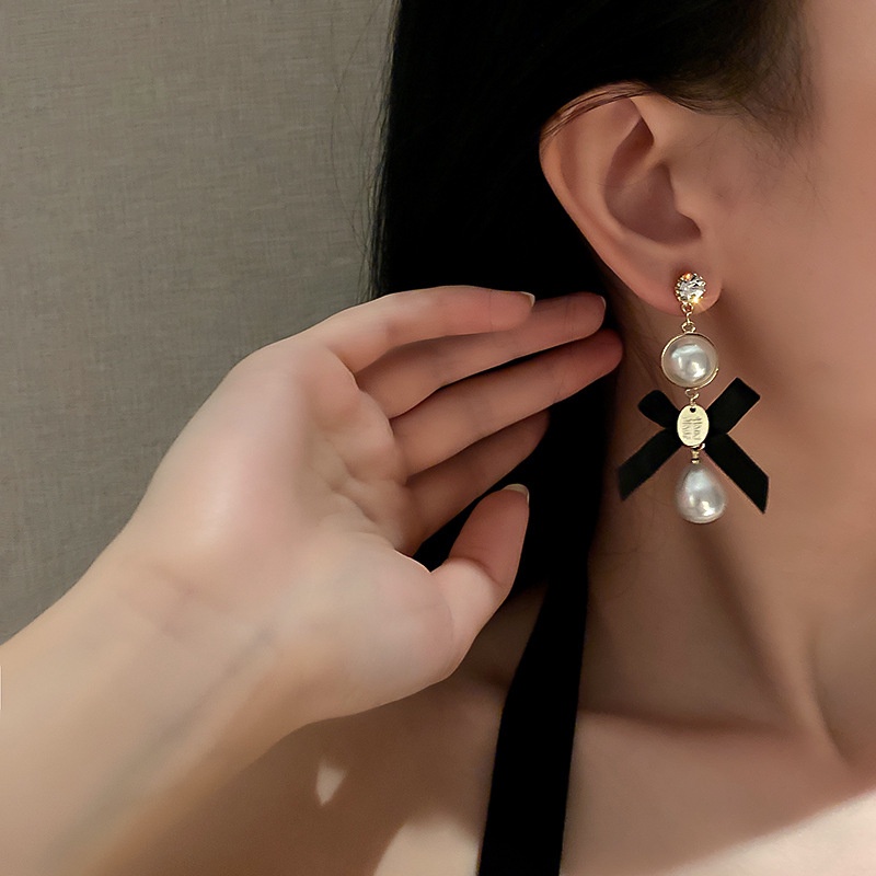 Đôi Bông Tai Mạ Bạc 925 Hình Nơ Đính Kim Cương Giả Thời Trang Hàn Quốc Cho Nữ