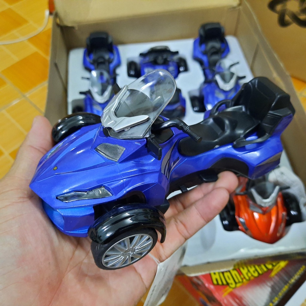 Mô hình Xe mô tô 3 bánh đồ chơi trẻ em bằng kim loại tỉ lệ 1:32 xe chạy cót có âm thanh và đèn