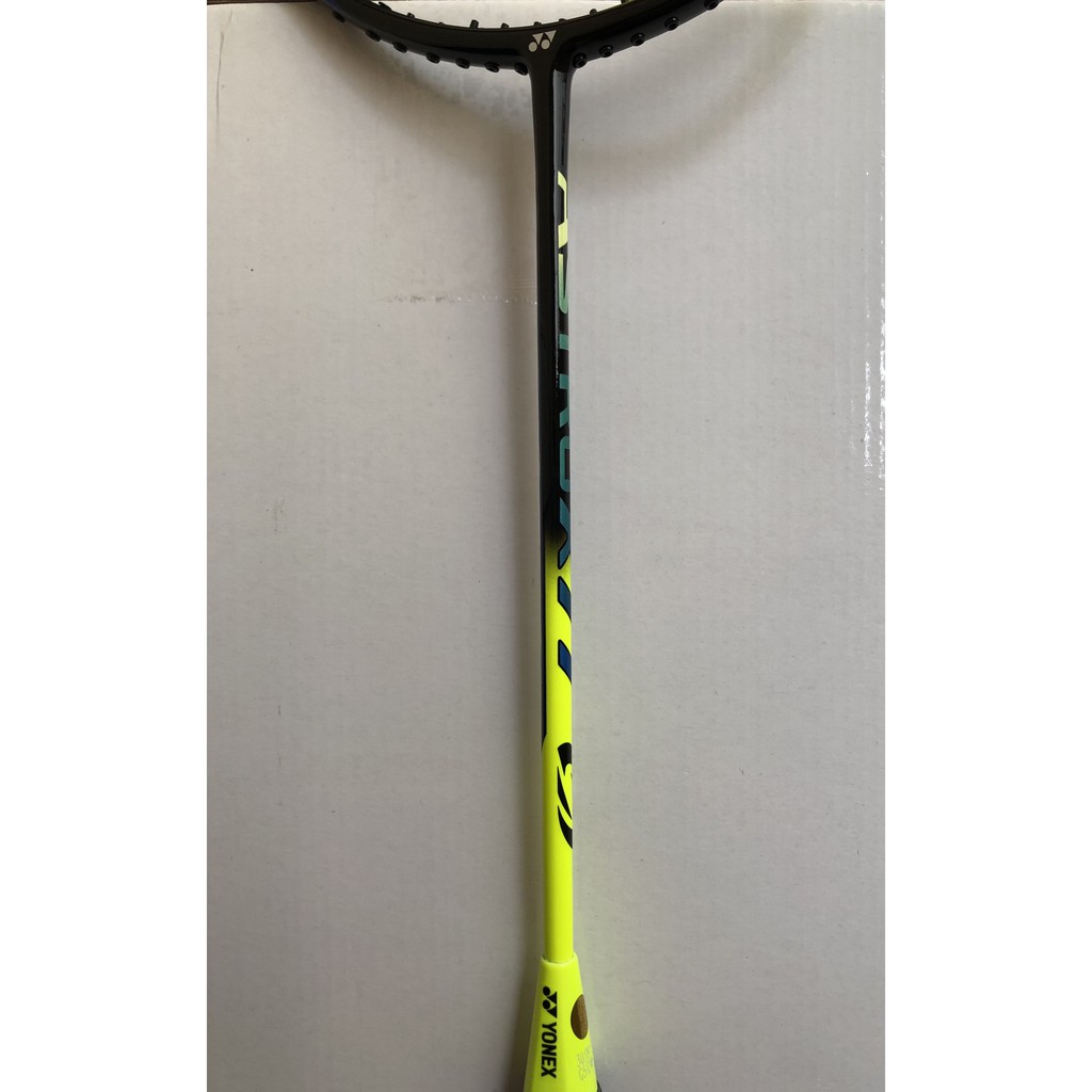 Vợt Yonex giá rẻ